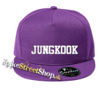 JUNGKOOK - Logo White - fialová šiltovka model "Snapback"