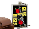 GUNS N ROSES - Pistols & Roses - nerezová ploskačka na alkohol