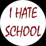 I HATE SCHOOL - Motive 3 - odznak