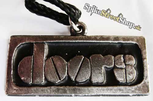 DOORS - kovový strieborný prívesok