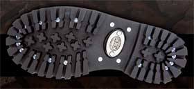 Topánky KMM 149 Silver 4P Skulls Aragon - 14 dierkové na 4 pracky s lebkami