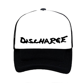 DISCHARGE - Logo - čiernobiela sieťkovaná šiltovka model "Trucker"