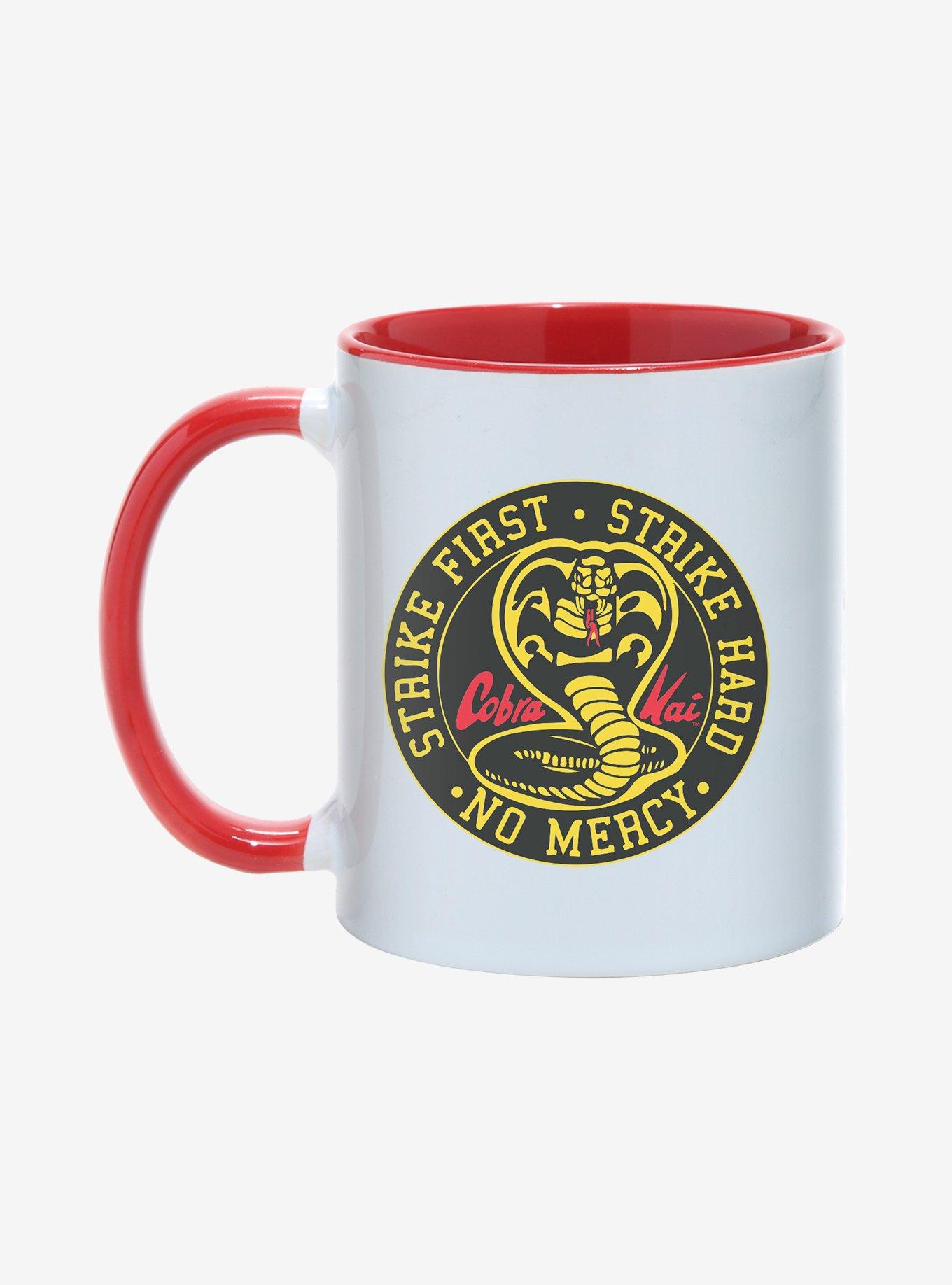 Hrnček COBRA KAI - Strike First