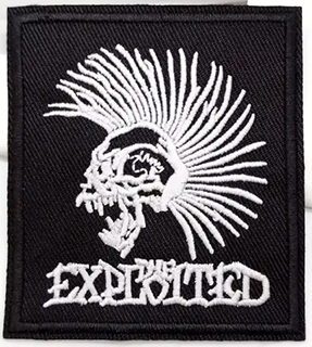 EXPLOITED - Logo Punx Skull - nažehlovacia nášivka