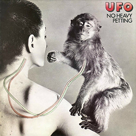 Fotonášivka UFO - No Heavy Petting