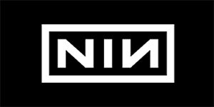 NINE INCH NAILS - Logo Crest - široká chrbtová nášivka s rozmerom 33 x 15 cm