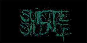 SUICIDE SILENCE - široká chrbtová nášivka s rozmerom 33 x 15 cm