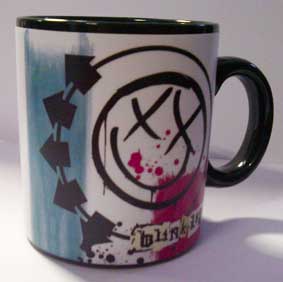 Hrnček BLINK 182 - Smajlo