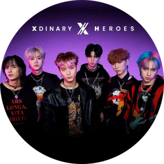 XDINARY HEROES - Band Portrait Motive 1 - okrúhla podložka pod pohár