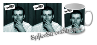 Hrnček ARCTIC MONKEYS - Whatever People Say I Am, That's What I'm Not
