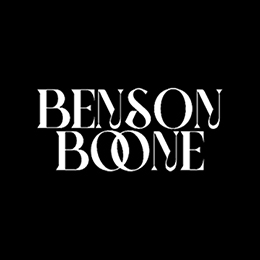 Fotonášivka BENSON BOONE - Logo Singer