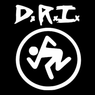 Fotonášivka D.R.I. - Logo Symbol