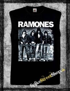 RAMONES - Band - čierne pánske tričko bez rukávov