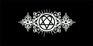 HEARTAGRAM - široká chrbtová nášivka s rozmerom 33 x 15 cm