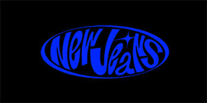 NEWJEANS - Blue Logo - široká chrbtová nášivka s rozmerom 33 x 15 cm