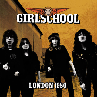 Fotonášivka GIRLSCHOOL - London 1980