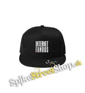 6arelyhuman - Internet Famous - čierna šiltovka model "Snapback"
