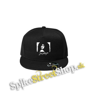 ZENDAYA - Logo & Portrait - čierna šiltovka model "Snapback"