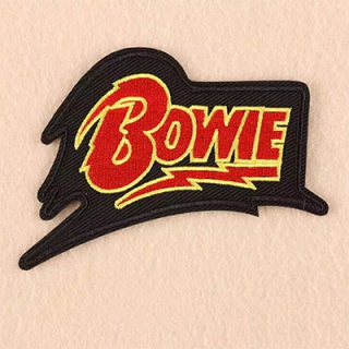 DAVID BOWIE - Logo Red Yellow - nažehlovacia nášivka