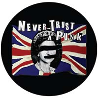 NEVER TRUST A PUNK - čierny odznak