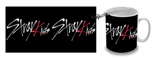 Hrnček STRAY KIDS - Logo Black Background
