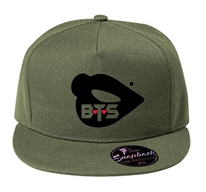 BTS - BANGTAN BOYS - Lips - khaki šiltovka model "Snapback"